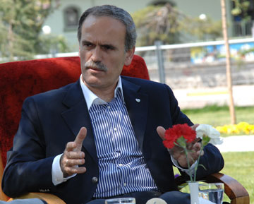 "Bütünşehir" ile Hizmette Sınırlar Kalktı / Bursa Büyükşehir Belediye Başkanı Recep Altepe