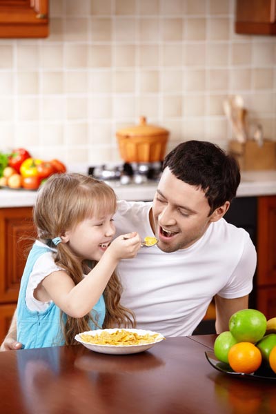 Kızları Kız Gibi, Erkekleri Erkek Gibi Yetiştirmek / Psikolog Banu Yaşar