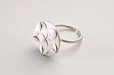 Çağdaş Mücevher Sanatı / Takı Tasarımcısı Burcu Büyükünal