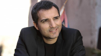 İnsanların Yüreklerine Dokunabilirseniz Kalıcı Olursunuz / Rafet el Roman