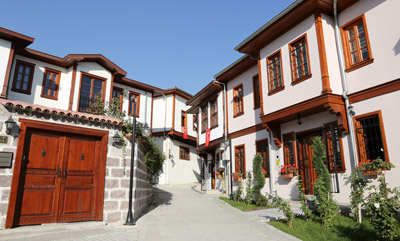 Yaşanılası Şehirler / Avni Çebi