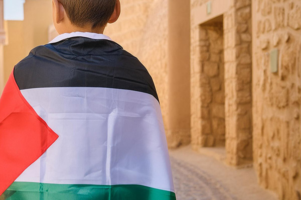 Ahdin Bittiği Yerdeyiz Ey Hanzala / Zeynep Kılıç